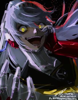 1girl android black_background commentary commentary_request crazy crazy_eyes crazy_smile dark_persona evil_smile hand_on_own_cheek hand_on_own_face headgear highres joints labrys_(persona) long_hair looking_at_viewer mechanical_arms neckerchief persona persona_4 persona_4:_the_ultimate_in_mayonaka_arena ponytail rae_ariadne robot_girl robot_joints school_uniform shadow_(persona) shadow_labrys signature simple_background smile solo twitter_username white_hair wire yasogami_school_uniform yellow_eyes yellow_neckerchief
