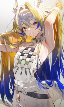 1girl absurdres arknights armpit_crease armpits beads blonde_hair blue_hair colored_extremities commentary_request dragon_girl dragon_horns dragon_tail eastern_dragon_horns eastern_dragon_tail eyeliner flat_chest hair_tie hair_tie_in_mouth hands_in_own_hair highres horns korean_commentary long_hair looking_at_viewer makeup mouth_hold multicolored_hair nabezuru orange_eyeliner orange_pupils shirt shu_(arknights) simple_background smile solo strapless strapless_shirt sweat tail tassel tube_top very_long_hair white_background white_hair white_tube_top yellow_hands