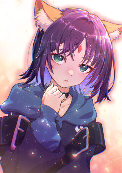 Rule 34 | 10ttruck, 1girl, animal ear fluff, animal ears, black choker, blue hair, blue hoodie, blue kimono, cho kaguya-hime!, choker, colored inner hair, commentary request, forehead jewel, fox ears, fox girl, green eyes, hand up, highres, hood, hood down, hoodie, japanese clothes, kimono, light particles, looking at viewer, medium hair, multicolored hair, open mouth, parted bangs, purple hair, revision, sakayori iroha, solo