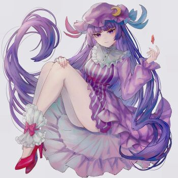 1girl alternate_costume blunt_bangs crescent crescent_hat_ornament dress hat hat_ornament high_heels highres kyogoku-uru long_hair looking_at_viewer patchouli_knowledge purple_dress purple_eyes purple_hair purple_hat red_shoes shoes solo striped_clothes striped_dress touhou very_long_hair