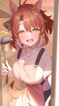 1girl animal_ears apron breasts brown_hair dantsu_flame_(umamusume) denim ear_covers hair_between_eyes highres holding holding_ladle horse_ears horse_girl horse_tail jeans ladle large_breasts long_hair looking_at_viewer open_mouth pants pink_apron ponytail shirt short_sleeves sidelocks solo t-shirt tail teeth umamusume upper_teeth_only vami white_shirt yellow_eyes
