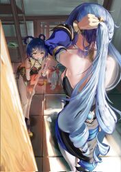 3girls arm_strap backless_dress backless_outfit bare_legs bare_shoulders black_dress blue_hair detached_sleeves dress from_behind genshin_impact highres indoors layla_(genshin_impact) leaning_forward long_sleeves lumine_(genshin_impact) multiple_girls short_hair standing uwaaatsutsuaa xiangling_(genshin_impact) yellow_eyes