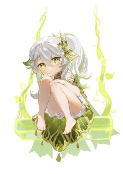 1girl bare_shoulders barefoot bloomers closed_mouth detached_sleeves dress flower-shaped_pupils full_body genshin_impact green_dress green_eyes hair_between_eyes hair_ornament hand_on_own_knee highres knees_up leaf_hair_ornament long_hair looking_at_viewer nahida_(genshin_impact) on_swing pointy_ears short_sleeves side_ponytail simple_background sitting solo swing symbol-shaped_pupils toes two-sided_dress two-sided_fabric underwear white_background white_bloomers white_dress white_hair yurayura_(mdeh5447)