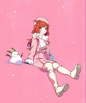 1girl absurdres animal_ear_fluff animal_ears arms_at_sides bag beret blush boots bow braid cat_ears cat_girl closed_mouth coat commentary_request frown full_body fur_trim handbag hat highres long_hair nijisanji nishinoda orange_eyes orange_hair pink_background pink_coat pink_hat pink_scarf pout ratna_petit scarf scarf_bow snowing snowman solo virtual_youtuber white_boots