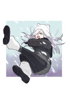 Rule 34 | > <, 1girl, black coat, black gloves, black leggings, black shoes, coat, cold, commentary, cossack dance, crossed arms, dancing, down coat, full body, ginngaf, gloves, grey hair, grey skirt, hair over one eye, hat, highres, kimi no koto ga dai dai dai dai daisuki na 100-nin no kanojo, leg warmers, leggings, long hair, long sleeves, miniskirt, mishiro kogoe, one eye covered, pleated skirt, shoes, simple background, skirt, snowing, solo, teeth, upper teeth only, white hat, winter clothes, xoxo