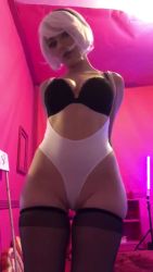 1girl 2b_(nier:automata) 2b_(nier:automata)_(cosplay) animated ass ass_shake cosplay hairband highleg highleg_leotard highres jiggle leotard music nier:automata nier_(series) omgcosplay partially_visible_vulva photo_(medium) real_life short_hair smile solo sound thighhighs thighs video white_hair