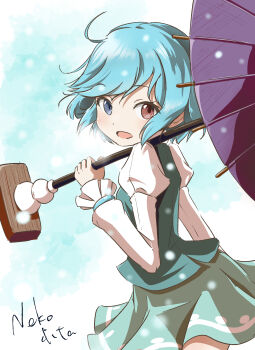1girl :d absurdres asuka_(pixiv82529874) black_hair blue_eyes commentary_request heterochromia highres holding holding_umbrella juliet_sleeves long_sleeves looking_at_viewer open_mouth puffy_sleeves purple_umbrella red_eyes shirt short_hair skirt smile snow snowing solo tatara_kogasa touhou umbrella white_shirt