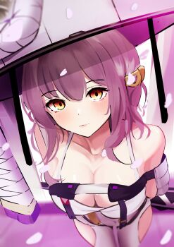 1girl absurdres armor bakuza0152 bare_shoulders blush breasts cleavage closed_mouth clothing_cutout collarbone falling_petals goddess_of_victory:_nikke grey_hair hat highres japanese_armor jingasa large_breasts large_hat leg_cutout leotard long_hair looking_at_viewer petals scarlet_(nikke) shoulder_armor sode solo weapon weapon_on_back white_leotard yellow_eyes