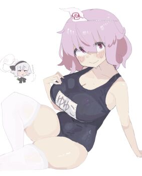 2girls black_bow black_bowtie blush bow bowtie breasts cleavage commentary hair_between_eyes hairband hand_on_own_chest highres konpaku_youmu konpaku_youmu_(ghost) large_breasts looking_at_viewer medium_hair multiple_girls pink_eyes pink_hair saigyouji_yuyuko school_swimsuit sitting smile swimsuit thick_thighs thighhighs thighs touhou triangular_headpiece umitsuki_(kurage_no_shokushu) white_background white_hair white_thighhighs