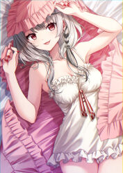 Rule 34 | 1girl, bare shoulders, breasts, cleavage, grey hair, hololive, looking at viewer, lying, mamdtsubu, multicolored hair, red eyes, short hair, smile, solo, streaked hair