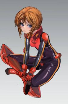 1girl black_bodysuit blue_eyes bodysuit boots commentary_request expressionless full_body gloves gradient_background grey_background gundam gundam_zz highres huo_ji_wu looking_at_viewer mecha_pilot_suit normal_suit_(gundam) oekaki on_floor orange_hair puru_two red_boots red_gloves short_hair sitting solo