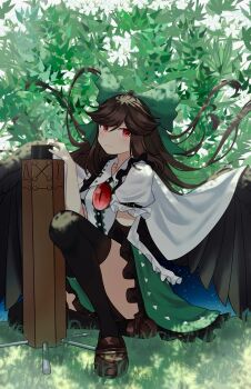 1girl absurdres arm_cannon asymmetrical_footwear bird_wings black_hair black_wings blush bow breasts brown_hair cape control_rod_(touhou) cosmos_0131 green_bow green_skirt hair_bow highres long_hair looking_at_viewer mismatched_footwear red_eyes reiuji_utsuho shirt skirt smile solo starry_sky_print third_eye third_eye_on_chest touhou weapon wings