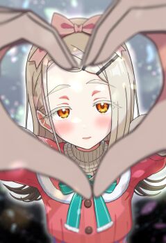 1girl absurdres blonde_hair blurry blurry_background blurry_foreground blush bow bowtie colored_eyelashes commentary_request depth_of_field gakuen_idolmaster gradient_hair green_background grey_hair grey_sweater hair_bow hands_up heart heart_hands highres hiraji idolmaster long_hair looking_at_viewer multicolored_hair open_mouth orange_eyes pink_bow red_shirt ribbed_sweater santa_costume shinosawa_hiro shirt solo sweater swept_bangs upper_body