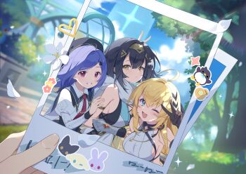 3girls ;d ahoge amber_(stella_sora) bare_shoulders beret black_gloves black_hair black_hat black_leotard black_vest blonde_hair blue_dress blue_eyes blue_sky bob_cut breasts cat_face_sticker collared_shirt dog_sticker double-parted_bangs dress fingerless_gloves flower game_cg gloves grin hat highres holding holding_photo inverted_bob iris_(stella_sora) juliet_sleeves large_breasts leotard long_hair long_sleeves looking_at_viewer medium_hair multiple_girls necktie new_star_guild_(stella_sora) non-web_source noya_(stella_sora) official_art one_eye_closed open_mouth paperclip photo_(object) pink_eyes pouch pov pov_hands puffy_sleeves purple_hair rabbit_sticker red_necktie shirt sideboob sideless_dress sideless_shirt sidelocks sky sleeveless sleeveless_shirt smile sparkle star-shaped_pupils star_(symbol) stella_sora sticker symbol-shaped_pupils v vest white_flower white_shirt yellow_eyes