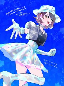 1girl alternate_costume black_shirt blue_background boots brown_eyes brown_hair choker cropped_jacket dated earrings flipped_hair gloves grey_jacket hat high_heel_boots high_heels highres jacket jewelry knee_boots leg_up looking_at_viewer looking_back open_clothes open_jacket oui_zen outstretched_hand pearl_earrings persona persona_3 pink_lips pleated_skirt puffy_short_sleeves puffy_sleeves shiny_clothes shirt short_hair short_sleeves simple_background skirt solo star_(symbol) star_symbol_background swept_bangs takeba_yukari thighs translation_request twitter_username white_boots white_choker white_gloves white_hat white_skirt