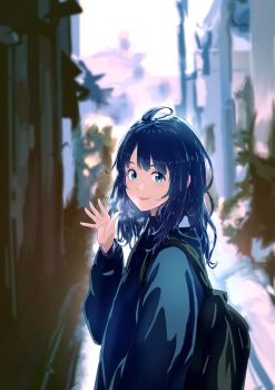 Rule 34 | 1girl, absurdres, ahoge, alley, alternate costume, backpack, bag, blue eyes, blue hair, blue sweater, building, closed mouth, commentary request, hand up, highres, imzen, lips, long sleeves, looking at viewer, looking back, make heroine ga oo sugiru!, medium hair, outdoors, solo, sweater, upper body, waving, yanami anna