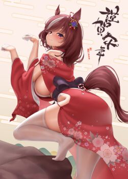 1girl absurdres animal_ears blush breasts brown_hair chinese_zodiac closed_mouth commentary_request detached_sleeves etsunami_kumita floral_print from_side gloves hair_ornament half_gloves highres horse_ears horse_girl horse_tail japanese_clothes kimono large_breasts leg_up looking_at_viewer multicolored_hair nengajou new_year original paid_reward_available paw_pose purple_eyes red_kimono sideboob solo streaked_hair tail thighhighs thighs white_gloves white_hair white_thighhighs wide_sleeves year_of_the_horse