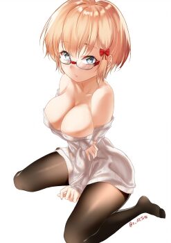 1girl arm_under_breasts artist_name bare_shoulders blue_eyes blush bokutachi_wa_benkyou_ga_dekinai bow breasts cleavage collarbone dress glasses hair_bow highres large_breasts looking_at_viewer off-shoulder_dress off_shoulder ogata_rizu orange_hair pantyhose red-framed_eyewear red_bow short_hair signature sitting solo sweater sweater_dress white_background zasshu