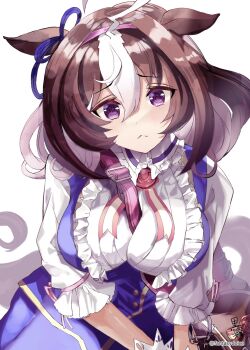 1girl :&lt; @_@ ahoge animal_ears between_breasts bow breasts brown_hair commentary_request ear_ribbon fantasydolce hair_between_eyes hairband highres horse_ears horse_girl horse_tail large_breasts looking_at_viewer medium_hair meisho_doto_(turbulent_blue)_(umamusume) meisho_doto_(umamusume) multicolored_hair pink_hairband purple_eyes simple_background strap_between_breasts tail twitter_username two-tone_hair umamusume white_background white_hair