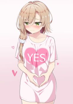 1girl alternate_costume blush brown_hair casual closed_mouth clothes_writing collarbone commentary cowboy_shot embarrassed eyes_visible_through_hair gradient_background green_eyes hair_between_eyes hair_intakes heart heart_hands heart_print highres long_hair looking_to_the_side low_side_ponytail mikuni_sairi oversized_clothes oversized_shirt pink_background pink_shirt print_shirt sesen2000 shirt short_sleeves simple_background solo t-shirt tenshi_souzou_re-boot! wavy_mouth white_background yes