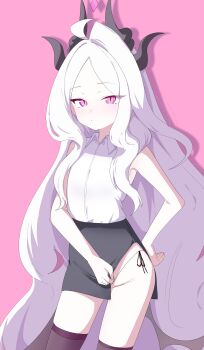 1girl absurdres ahoge black_skirt black_thighhighs blue_archive breasts demon_girl demon_horns demon_wings halo highres horns j_h_07 loli long_hair looking_at_viewer low_wings pink_background purple_eyes simple_background skirt small_breasts solo standing thighhighs very_long_hair white_hair wings