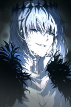 0304rong0304 1boy absurdres blue_eyes blurry colored_skin commentary crown evil_smile fate/grand_order fate_(series) fur_trim grey_hair highres male_focus oberon_(fate) oberon_(third_ascension)_(fate) portrait smile solo vignetting white_skin