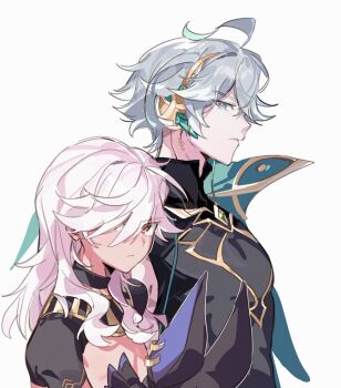 2boys alhaitham_(genshin_impact) ankake9yakisoba black_shirt chest_jewel closed_mouth commentary_request compression_shirt cyno_(genshin_impact) from_side genshin_impact grey_hair hair_between_eyes hair_over_one_eye hat highres looking_at_viewer male_focus multicolored_hair multiple_boys red_eyes shirt simple_background unworn_hat unworn_headwear upper_body white_background white_hair