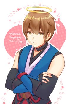 1boy alternate_color black_collar black_gloves blue_shirt brown_eyes brown_hair closed_mouth collar commentary_request detached_collar elbow_gloves fingerless_gloves gloves halo highres looking_at_viewer male_focus ragnarok_masters ragnarok_online sakuraji_tomoka shirt sleeveless sleeveless_shirt smile solo star_(symbol) star_gladiator_(ragnarok_online) traditional_halo upper_body white_background yellow_halo