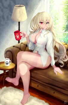 1girl absurdres barefoot barghest_(fate) blonde_hair bottomless breasts cleavage coffee_mug commentary_request couch cup fate/grand_order fate_(series) green_eyes heterochromia highres lamp large_breasts long_hair long_sleeves looking_at_viewer mug naked_shirt navel red_eyes shirt sitting solo tutuuraura88 white_shirt