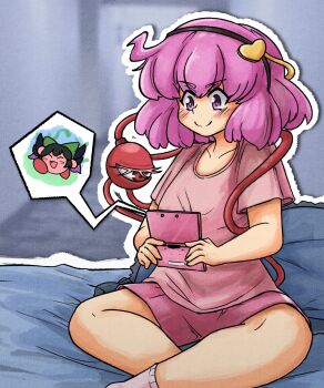 1girl absurdres alternate_costume black_hairband blush casual closed_mouth collarbone commentary commission english_commentary hairband handheld_game_console heart highres indian_style kirby kirby_(series) mcsquiddies nintendo nintendo_3ds outline pink_eyes pink_hair pink_shirt pink_shorts pink_socks reiuji_utsuho shirt short_hair short_sleeves shorts sitting smile socks solo speech_bubble third_eye touhou white_outline
