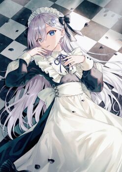 1girl apron hair_ornament heterochromia highres hiten_(hitenkei) long_hair looking_at_viewer maid maid_apron maid_headdress shibou_yuugi_de_meshi_o_kuu solo very_long_hair white_hair yuuki_(shibou_yuugi)