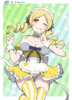 1girl apron artist_name blonde_hair breasts choker cleavage commentary_request dated dress drill_hair frilled_choker frilled_dress frilled_headwear frills green_background hairband highres jewelry looking_at_viewer mahou_shoujo_madoka_magica mahou_shoujo_madoka_magica_(anime) maid maid_headdress one_eye_closed puffy_short_sleeves puffy_sleeves ring short_sleeves sphere_stone striped_clothes striped_thighhighs thighhighs tomoe_mami twin_drills two-tone_thighhighs v white_apron white_hairband white_thighhighs white_wrist_cuffs wrist_cuffs yellow_dress yellow_eyes yellow_thighhighs