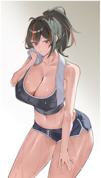 1girl absurdres alternate_costume black_hair border breasts dolphin_shorts gradient_background grey_background grey_shorts grey_sports_bra highres large_breasts looking_at_viewer multicolored_hair navel ponytail red_eyes red_hair shorts solo sports_bra stomach streaked_hair sweat thighs towel towel_around_neck white_border wiping_sweat xiangzuo_zhi zenless_zone_zero zhu_yuan