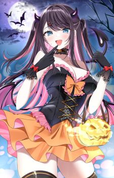 1girl bat_(animal) bat_wings black_choker black_dress black_gloves black_thighhighs blue_eyes bow breasts choker demon_horns demon_tail dress feet_out_of_frame full_moon gloves halloween halloween_costume highres horns kaga_nazuna large_breasts looking_at_viewer mint_mia moon open_mouth orange_background orange_skirt outdoors skirt solo standing tail thighhighs tree vspo! wings