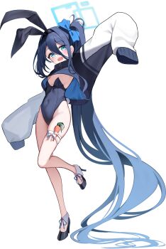 1girl absurdly_long_hair absurdres alternate_hairstyle animal_ear_hairband animal_ears aris_(blue_archive) arm_up black_hair black_hairband black_leotard blue_archive blue_bow blue_eyes blue_halo blush bow breasts carrot commentary covered_navel fake_animal_ears gradient_hair hair_between_eyes hair_bow hairband halo highleg highleg_leotard highres leotard li_se long_hair long_hair_between_eyes looking_at_viewer multicolored_hair open_mouth playboy_bunny rabbit_ear_hairband rabbit_ears rectangular_halo ringed_eyes side_ponytail simple_background sleeves_past_fingers sleeves_past_wrists small_breasts smile solo strapless strapless_leotard thigh_strap untranslatable_commentary very_long_hair white_background