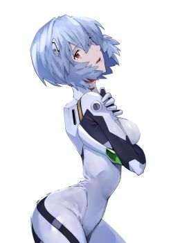1girl ayanami_rei blue_hair bodysuit breasts commentary cowboy_shot from_side hair_between_eyes hands_on_own_shoulders highres interface_headset_(evangelion) looking_at_viewer looking_to_the_side mecha_pilot_suit medium_breasts narrow_waist neon_genesis_evangelion pale_skin parted_lips plugsuit_(evangelion) red_eyes short_hair simple_background solo white_background white_bodysuit yagisawa_teru
