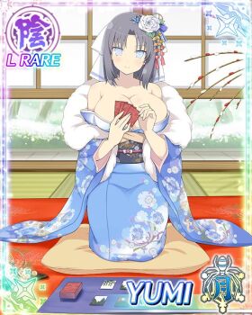 1girl blue_eyes blue_kimono border bow breasts card card_(medium) card_game character_name cleavage closed_mouth flower game_cg grey_hair hair_bow hair_flower hair_ornament holding holding_card indoors japanese_clothes karuta_(card_game) kimono large_breasts looking_at_viewer low_neckline medium_hair official_art on_pillow playing_games senran_kagura senran_kagura_new_wave smile snowing solo striped_bow tatami third-party_source white_bow yumi_(senran_kagura)