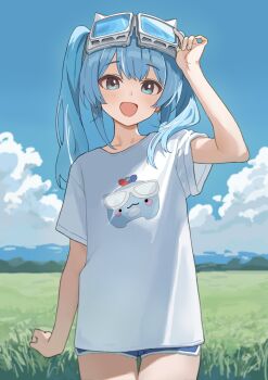 1girl absurdres aqua_eyes arahashi_tabi arm_at_side arm_up blue_hair blue_shorts cowboy_shot day double-parted_bangs field goggles goggles_on_head hashtag-only_commentary highres long_hair looking_at_viewer multicolored_hair open_mouth outdoors print_shirt pungdangi_(arahashi_tabi) shirt short_shorts shorts smile solo standing stellive streaked_hair t-shirt tay_(cdjk7758) thigh_strap virtual_youtuber white_shirt