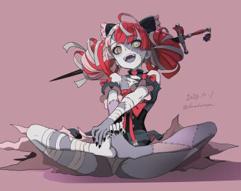 1girl ahoge bandaged_arm bandaged_leg bandages bare_shoulders barefoot black_dress black_nails bow colored_skin commentary commentary_request diamond-shaped_pupils diamond_(shape) dress fangs feet fingernails flat_chest grey_skin haruyama_kazunori heterochromia highres hololive hololive_indonesia knees_apart_feet_together kureiji_ollie kureiji_ollie_(1st_costume) multicolored_hair nail_polish object_through_head open_mouth patchwork_skin pink_background pink_hair red_bow red_eyes red_hair simple_background sitting smile stitched_arm stitched_face stitched_leg stitched_torso stitches streaked_hair sword_in_head symbol-shaped_pupils teeth toenails toes tongue torn_clothes upper_teeth_only virtual_youtuber x-shaped_pupils yellow_eyes