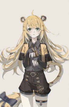1girl absurdres ahoge animal_ears black_shirt black_shorts blonde_hair blue_bow bow closed_mouth collared_shirt cropped_jacket green_eyes highres jacket ju_fufu littee long_hair multicolored_hair o-ring o-ring_thigh_strap shirt shorts solo tail tail_bow tail_ornament thigh_strap tiger_ears tiger_girl tiger_stripes tiger_tail two-tone_hair white_hair yellow_jacket zenless_zone_zero
