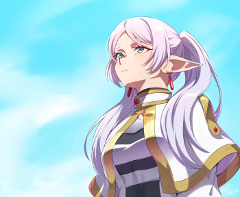 1girl blue_sky capelet earrings elf floating_earrings frieren green_eyes highres jewelry long_hair looking_up meme pointy_ears simple_background sky solo sousou_no_frieren teardrop_earrings twintails upward_angle_frieren_drawing_(meme) vilde_loh_hocen white_capelet white_hair