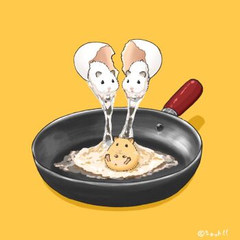 animal animal_focus commentary egg_(food) eggshell food frying_pan hamster no_humans original simple_background symbol-only_commentary upiupisyo yellow_background