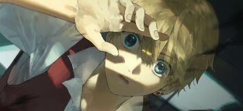 1boy aqua_eyes blonde_hair commentary_request earrings fate/strange_fake fate_(series) flat_escardos hair_between_eyes highres jewelry korean_commentary looking_at_viewer male_focus parted_lips potato_goril red_pupils red_vest shading_eyes shadow shirt short_hair solo sunlight upper_body vest white_shirt