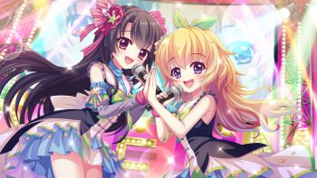 2girls :d armpit_crease black_hair blonde_hair blue_dress blue_skirt blush bow concert detached_sleeves dot_nose dress film_grain game_cg green_bow grey_sleeves hair_bow hair_ornament hand_on_another&#039;s_hand hasegawa_mii holding holding_microphone ichikishima_mizuha izumi_tsubasu layered_skirt lens_flare looking_at_viewer microphone multiple_girls non-web_source official_art open_mouth pink_scrunchie print_scrunchie purple_eyes re:stage! screen scrunchie short_dress skirt sleeveless sleeveless_dress smile sparkle sparkling_eyes stage_lights star_(symbol) star_print straight_hair teeth upper_teeth_only white_skirt wrist_scrunchie