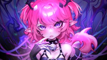 1girl armpit_crease bare_shoulders black_collar black_gloves breasts claw_ring cleavage closed_mouth cloud_(lufaeris) collar facial_mark fang fang_out gloves hair_between_eyes hand_up heart heart_facial_mark highres looking_at_viewer original pink_hair pointy_ears purple_background purple_eyes short_hair small_breasts solo spiked_collar spikes swept_bangs two_side_up upper_body