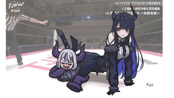 Rule 34 | 2girls, asymmetrical horns, black hair, black horns, blue hair, breasts, colored inner hair, commentary, demon horns, grey hair, highres, hololive, hololive english, horns, la+ darknesss, long hair, mude (mudddddddde), multicolored hair, multiple girls, nerissa ravencroft, purple hair, scene reference, streaked hair, uneven horns, untranslatable commentary, virtual youtuber, wrestling, wrestling outfit, wrestling ring