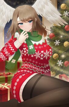 1girl aqua_eyes artist_name blush breasts brown_hair brown_pantyhose christmas christmas_ornaments christmas_present christmas_sweater christmas_tree clover commentary doiparuni english_commentary eunie_(xenoblade) feathered_wings four-leaf_clover gift green_scarf half-closed_eyes hand_up head_wings highres indoors large_breasts long_hair long_sleeves looking_at_viewer night outline pantyhose red_sweater scarf signature sitting smile snowing solo sparkle straight_hair sweater swept_bangs two-tone_sweater watermark white_outline white_sweater white_wings wings xenoblade_chronicles_(series) xenoblade_chronicles_3 yokozuwari