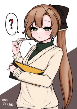 ! 1girl absurdres akigumo_(kancolle) akigumo_kai_ni_(comiket)_(kancolle) akigumo_kai_ni_(kancolle) black_ribbon brown_hair dated green_eyes green_shirt highres kantai_collection long_hair official_alternate_costume one-hour_drawing_challenge ponytail ribbon shirt signature sketchbook solo spoken_exclamation_mark sweater tokiwa_senkei two-tone_background upper_body white_sweater