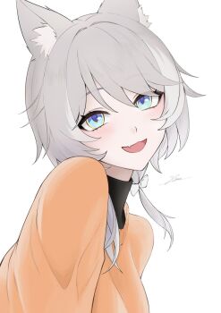 1girl animal_ear_fluff animal_ears blue_eyes bow cat_ears cat_girl cipher_(hello_world!)_(honkai:_star_rail) cipher_(honkai:_star_rail) fang grey_hair hainseiv hair_bow hashtag-only_commentary honkai:_star_rail honkai_(series) light_blush looking_at_viewer orange_shirt shirt skin_fang smile turtleneck white_background white_streaks