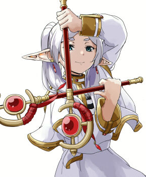 1girl alexander_anderson&#039;s_pose capelet dual_wielding earrings elf floating_earrings frieren hellsing holding holding_staff jewelry looking_at_viewer mage_staff parted_bangs pointy_ears pose_imitation smile solo sousou_no_frieren staff teardrop_earrings torako_(toramaru) twintails white_background white_capelet white_hair
